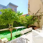 Luxurious Retreat Apartman *