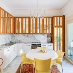 Luxurious Retreat Apartman