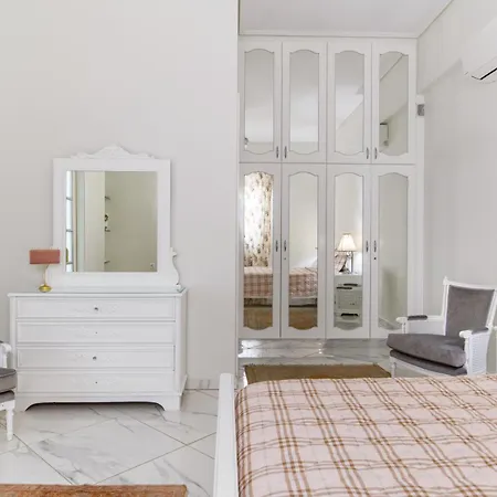 Luxurious Retreat Apartament *