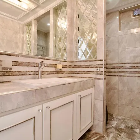 Luxurious Retreat Apartamento