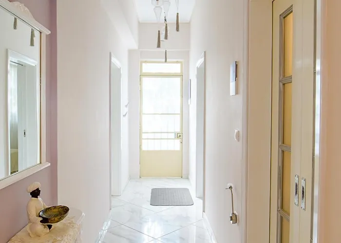 Luxurious Retreat Apartamento *